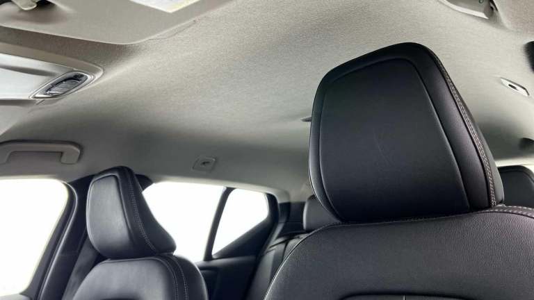 2021 Volvo XC40 1.5 T3 Inscription Pro SUV 5dr Petrol Manual Euro 6 (s/s) (163 ps) ESTATE Petrol ...