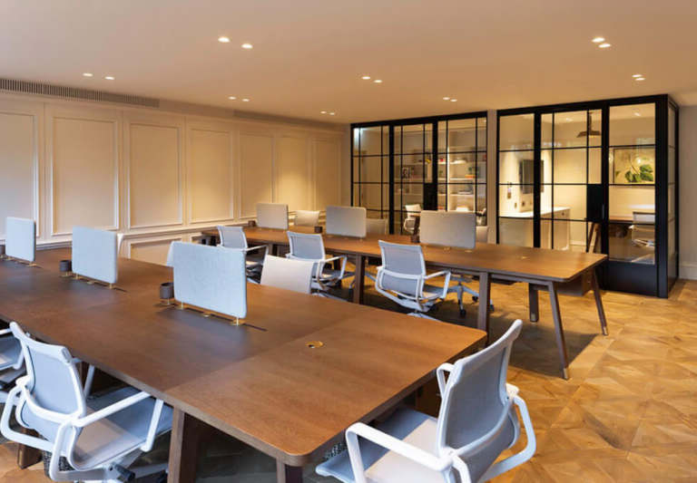 Furnished offices to rent in *Knightsbridge*. Elegant Private Office Spaces for 2 and 60 desks