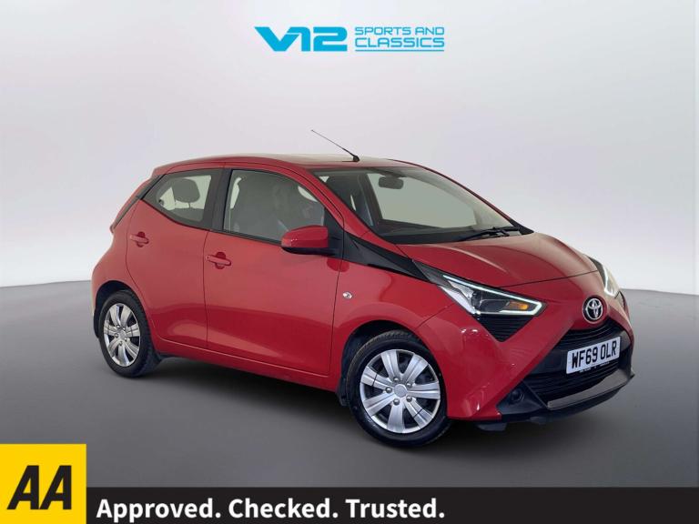 2019 Toyota AYGO 1.0 VVT-i X-Play 5dr x-shift HATCHBACK PETROL Automatic