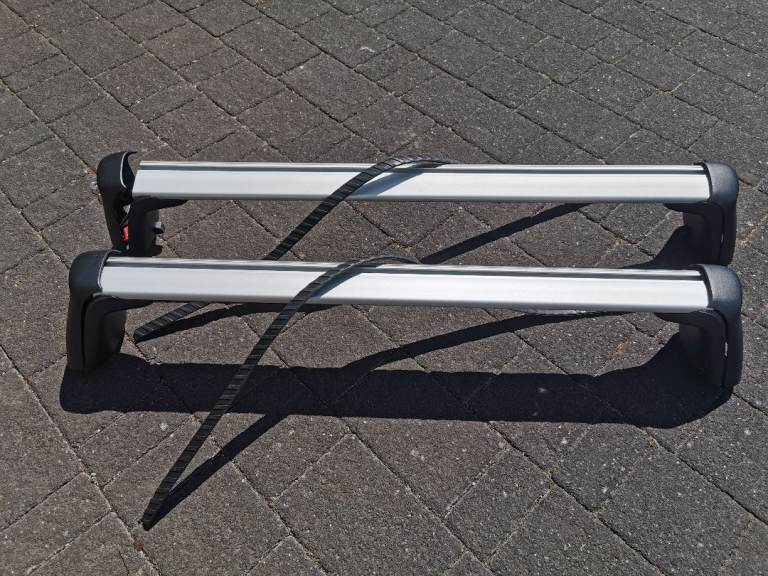 Genuine Mercedes roof bars for A Class (A250)