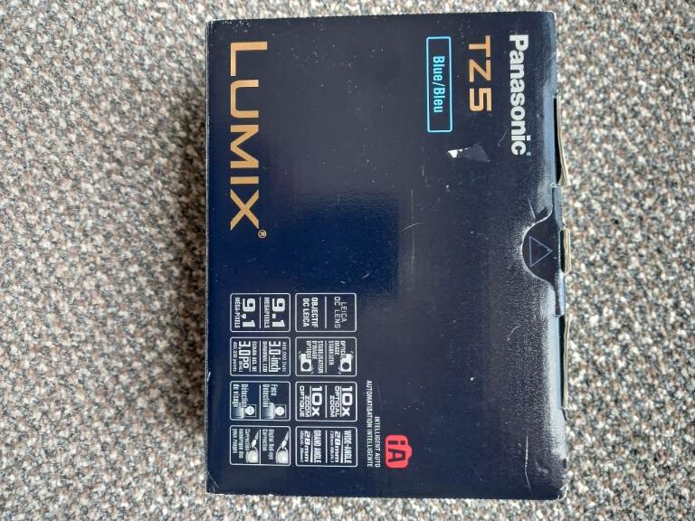 Panasonic Lumix DMC-TZ5 Digital Camera Blue