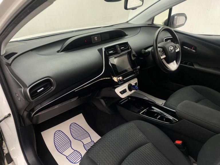 TOYOTA PRIUS 1.8 VVT-h Business Edition CVT Euro 6 (s/s) 5dr 2017