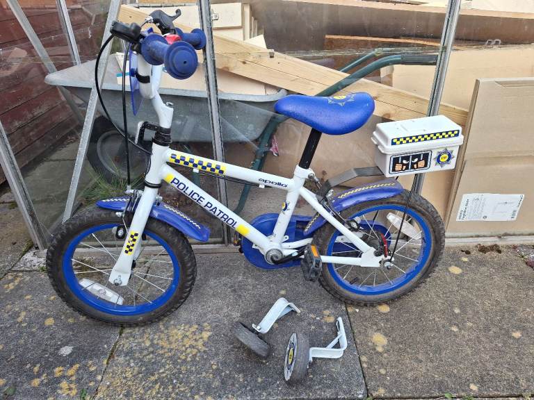Apollo kids police bike age 4-7