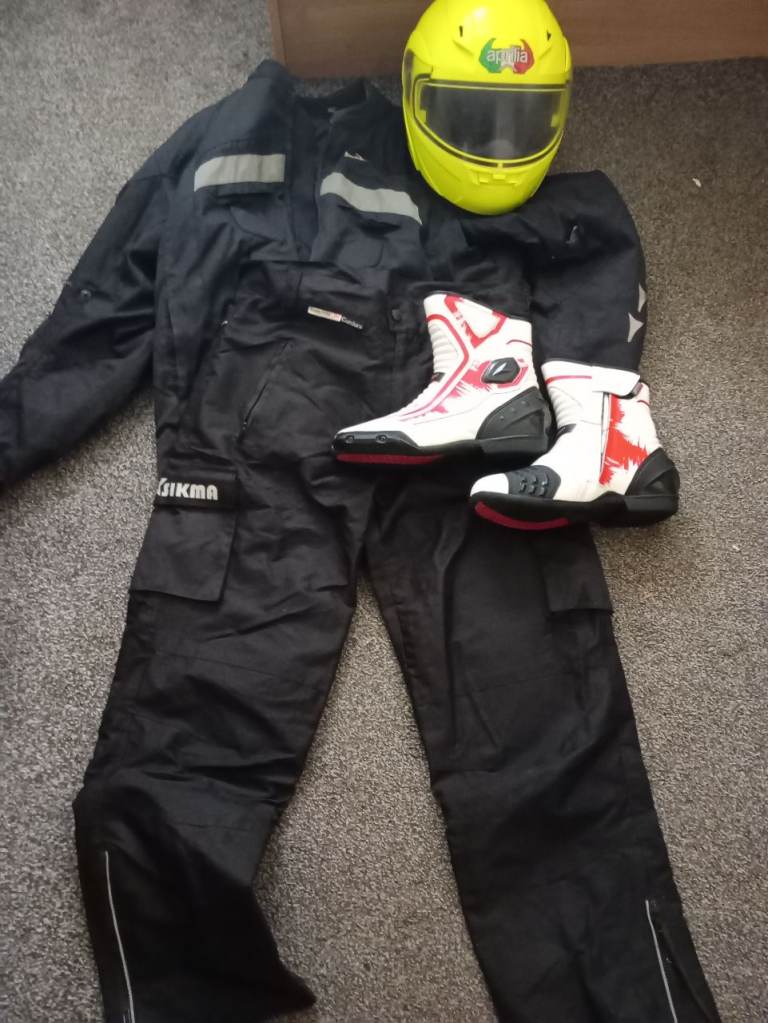 Motorbike gear 