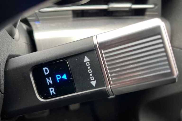 2024 Hyundai KONA 115kW Advance 48kWh 5dr Auto HATCHBACK ELECTRIC Automatic