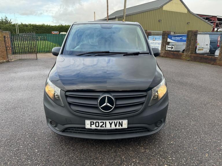 2021 Mercedes-Benz Vito 110CDI Progressive Van SWB IN BLACK 1 OWNER LIGHT USE SERVICE HISTORY PAN...