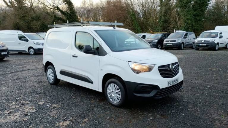 2021 Vauxhall Combo Edition 1.5 Turbo D 100 ps With Air Conditioning , Electric Windows, Side L P...
