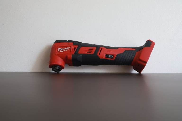 Milwaukee 18v Multitool Body Only – Genuine