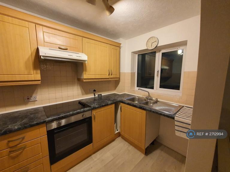 1 bedroom flat in Briarswood, Southampton, SO16 (1 bed) (#2712994)