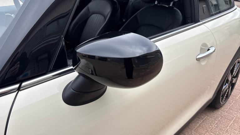 2022 MINI Hatch 2.0 Cooper S Exclusive 3dr Auto Petrol Hatchback Hatchback Petrol Automatic