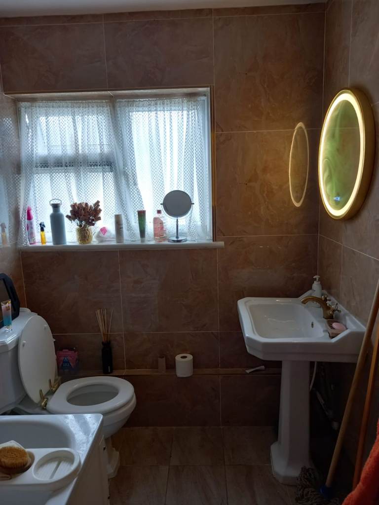 Spacious and Cosy Double Room for Rent in - E17 9QP