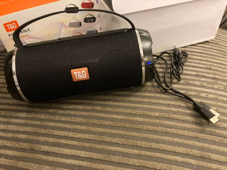 PORTABLE WIRELESS SPEAKER TG-116C brand new