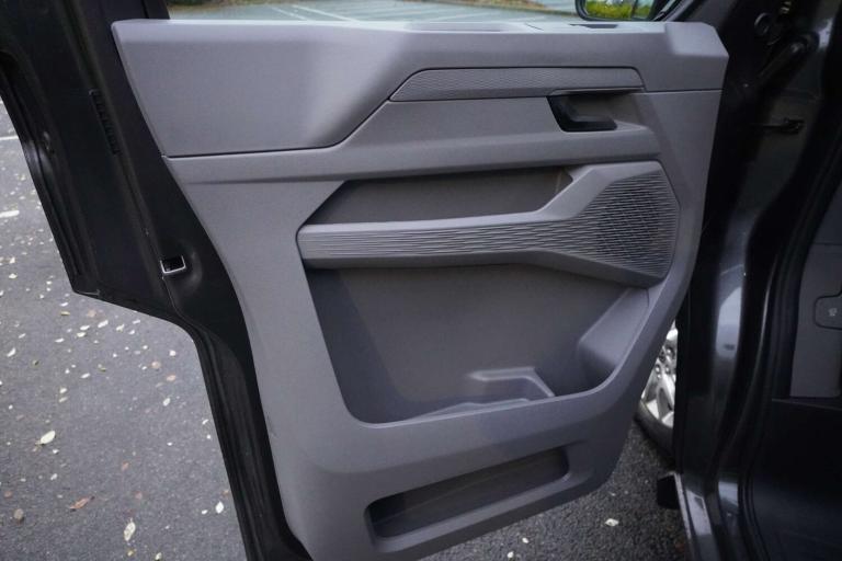 2025 Volkswagen Transporter 2.0 Transporter T28 Commerce Pro TDI + Delivery Miles + VW 5 Plus Pan...