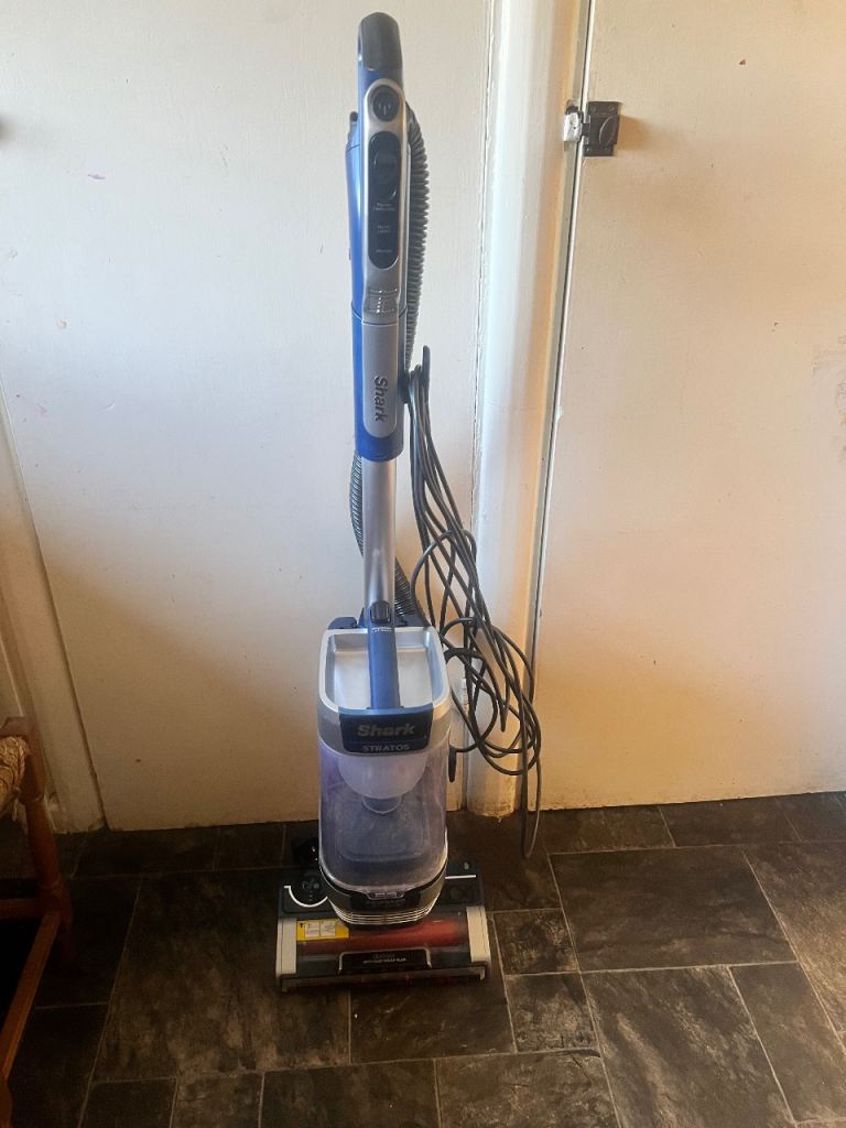 NEW Shark Stratos Pet Pro Anti Hair Wrap Plus Anti-Odour XL Upright Vacuum [