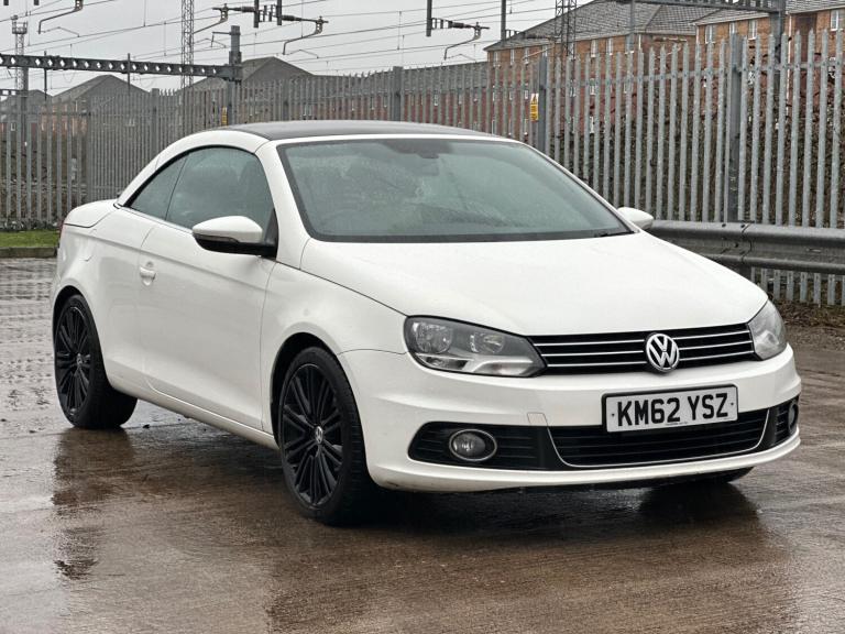 2013 Volkswagen EOS 2.0 TDI BlueMotion Tech Exclusive 2dr DSG CONVERTIBLE Diesel Automatic