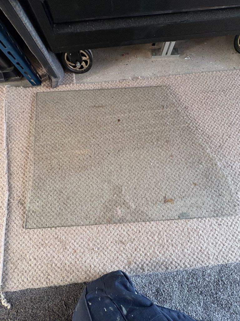 Defender driver door glass.Christchurch 