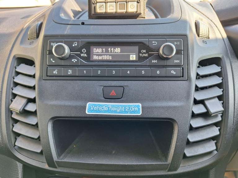 FORD TRANSIT CONNECT 1.5 220 EcoBlue White Manual Diesel 2019