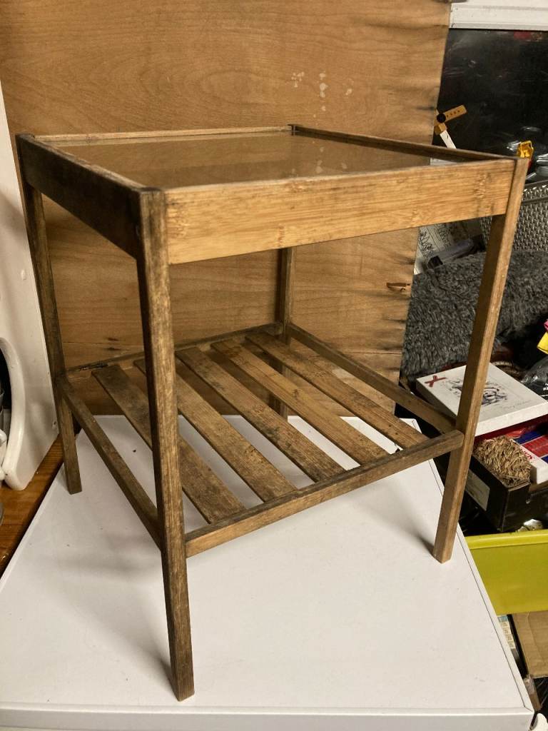 LITTLE WOODEN WITH GLASS TOP COFFEE TABLE