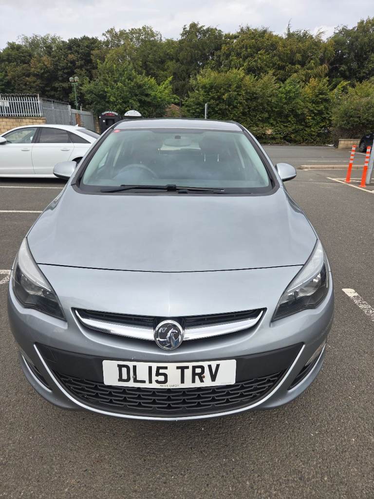 Vauxhall, ASTRA, Hatchback, 2015, Manual, 1598 (cc), 5 doors