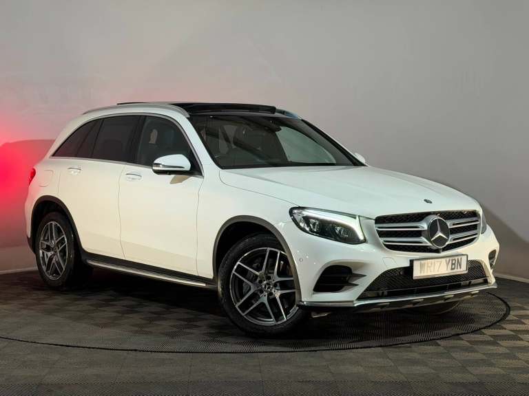 WHITE 2017 MERCEDES-BENZ GLC 250 AMG LINE 2.1 DIESEL AUTOMATIC 4-MATIC SUV