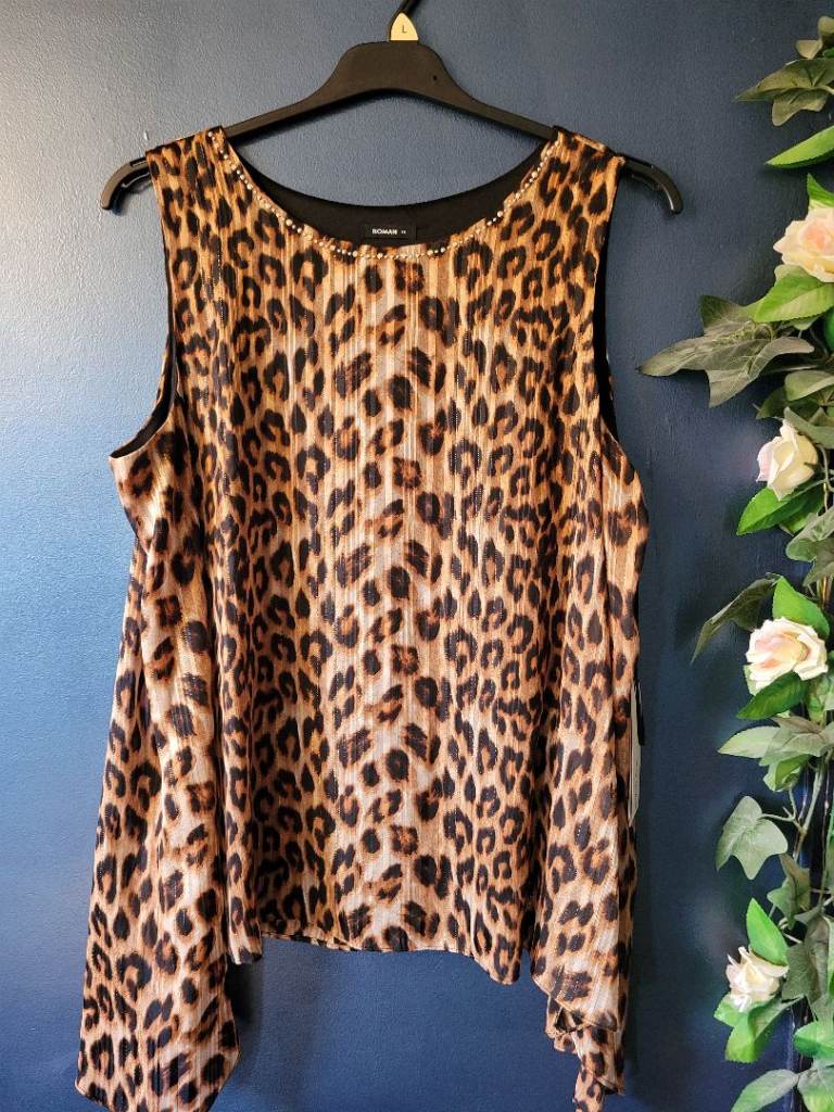 Leopard Print sleeveless Top – new, 18