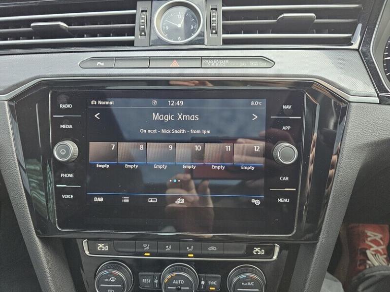 2018 Volkswagen Passat 1.8 TSI 180 R-Line 5dr DSG [Panoramic Roof] ESTATE PETROL Automatic