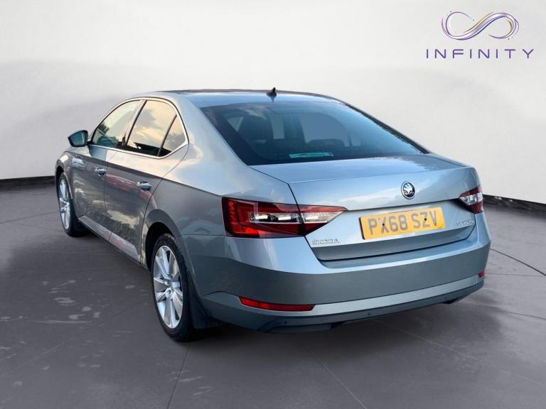 2018 Skoda Superb 2.0 TDI SE L Executive Hatchback 5dr Diesel Manual Euro 6 (s/s) (150 ps) Hatchb...