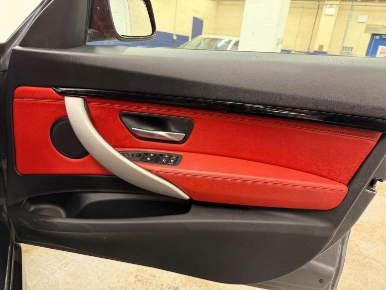 2016 BMW 3 Series 320d xDrive M Sport 5dr Step Auto [Business Media] HATCHBACK DIESEL Automatic