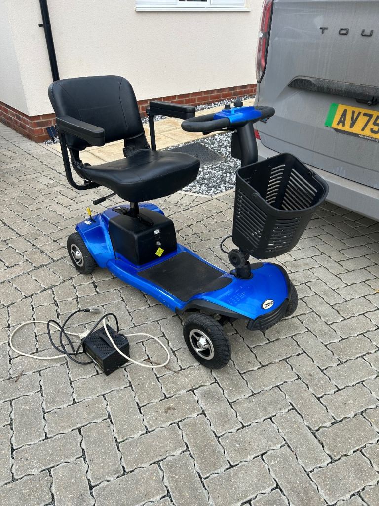 4Mph (26stone person limit)