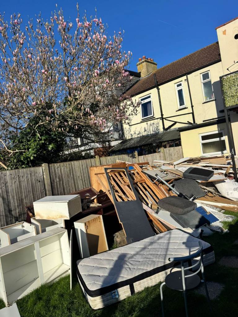  Cheap Rubbish Removal Man & Van Service - 12 Yard Skip Cage starting from £120