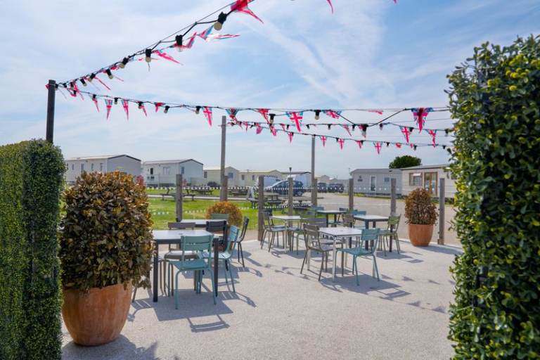 Looking for the perfect coastal retreat? This Delta Resort could be your ideal getaway!