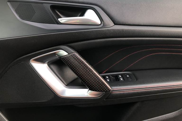 2018 Peugeot 308 1.5 BlueHDi 130 GT Line 5dr HATCHBACK DIESEL Manual