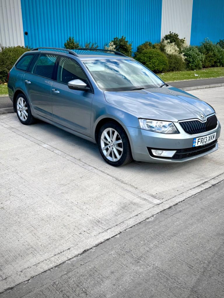 2013 Skoda Octavia 1.6 TDI CR Elegance 5dr DSG ESTATE Diesel Automatic