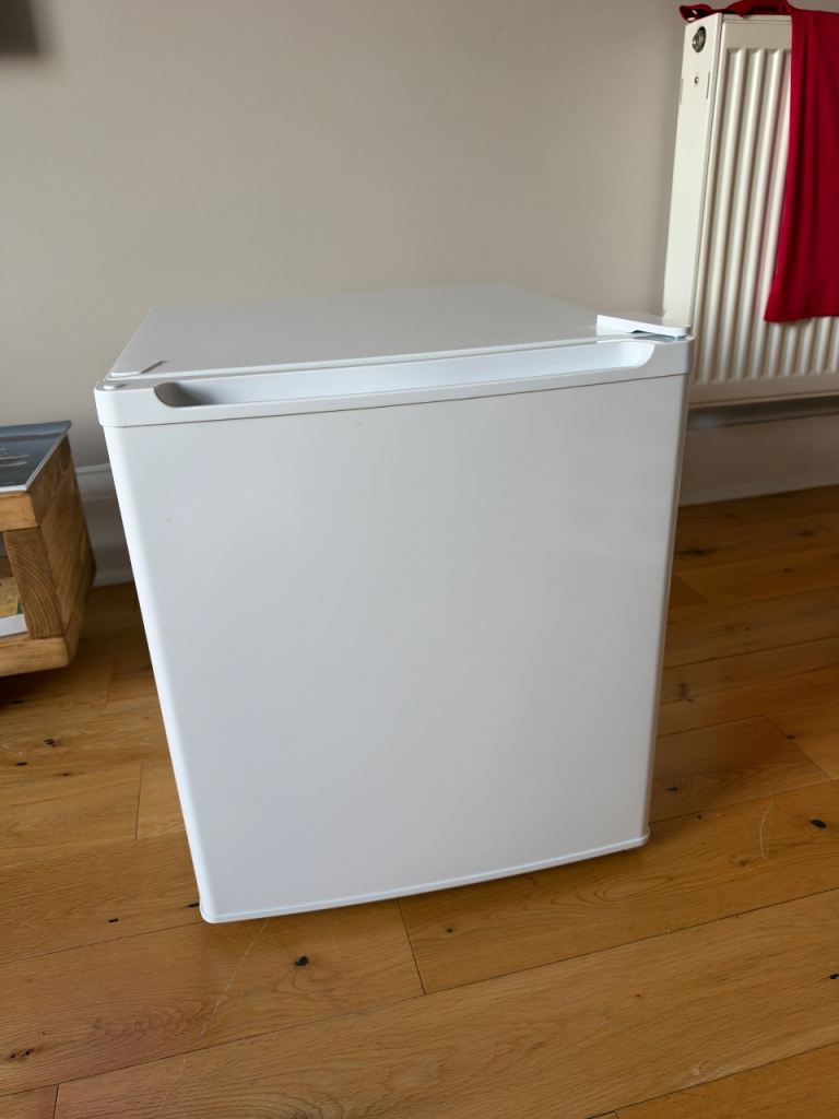 Argos 45L Table Top Mini Fridge White