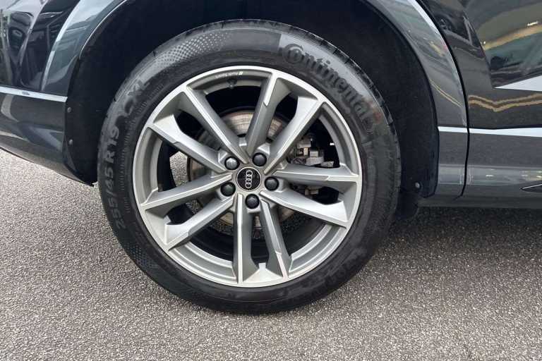 2023 Audi Q3 40 TFSI Quattro Black Edition 5dr S Tronic SUV Petrol Automatic