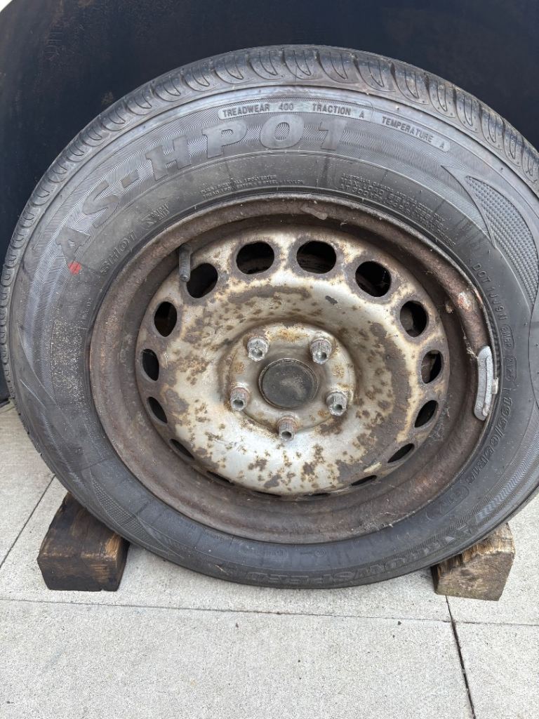 Vw 195/65/15 new x4