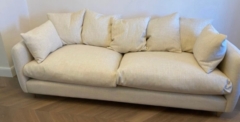 Stunning Loaf Extra Large Podge Sofa and Love Seat RRP £5800 save £3400 BARGAIN