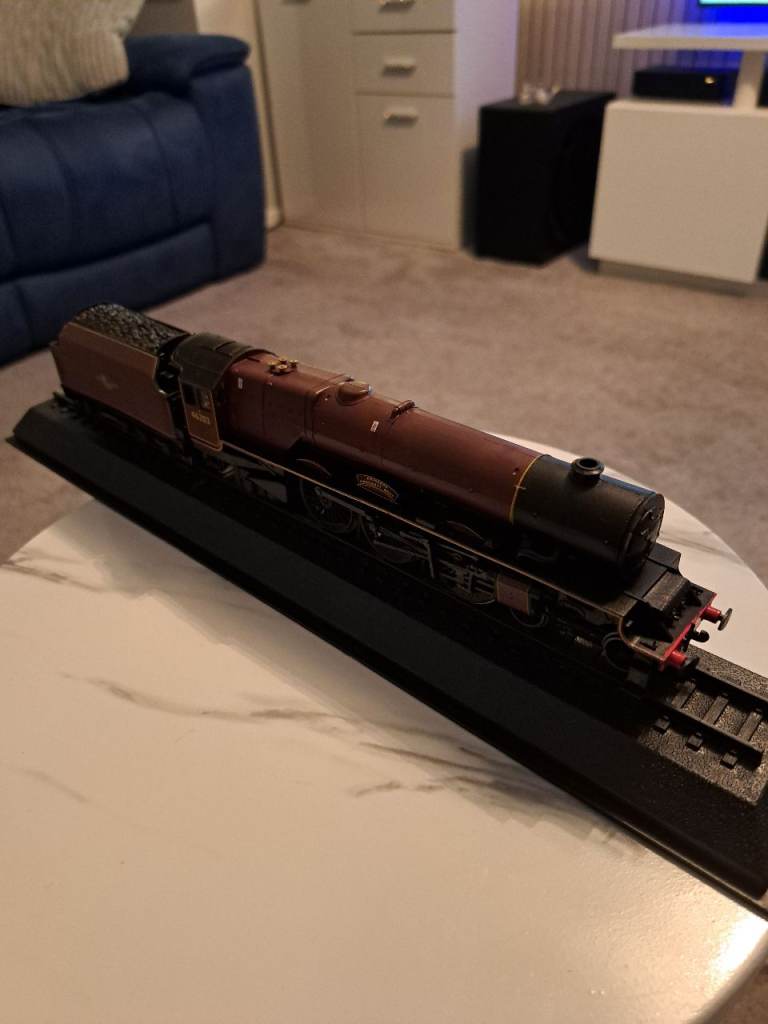 TOY TRAIN MOUNTED 