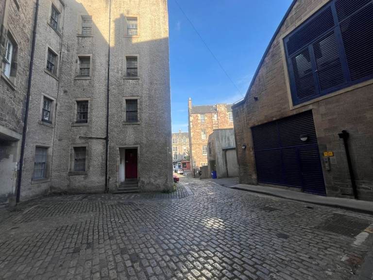 1 Bedroom Flat, Forrest Hill, Edinburgh's Old Town 