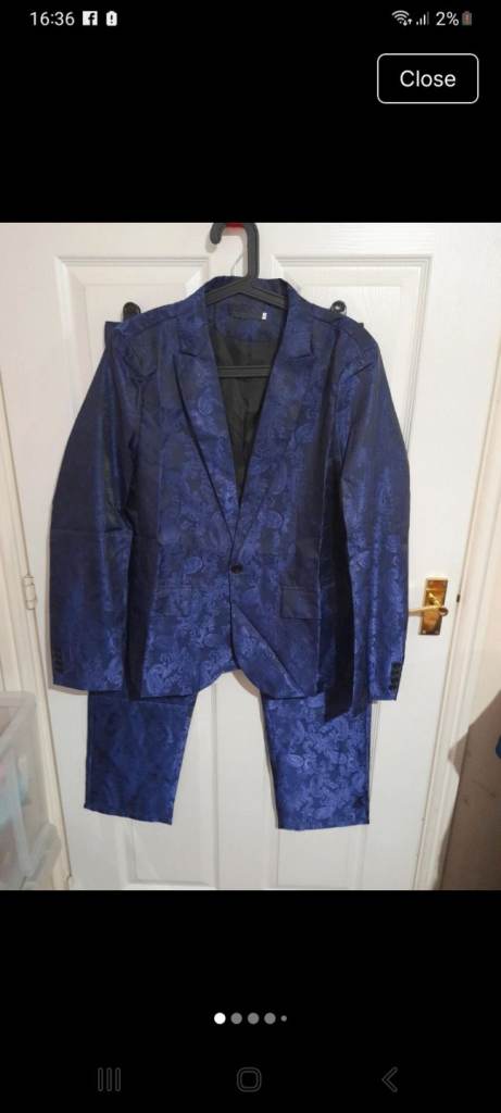 Beutifull purple paisley suit