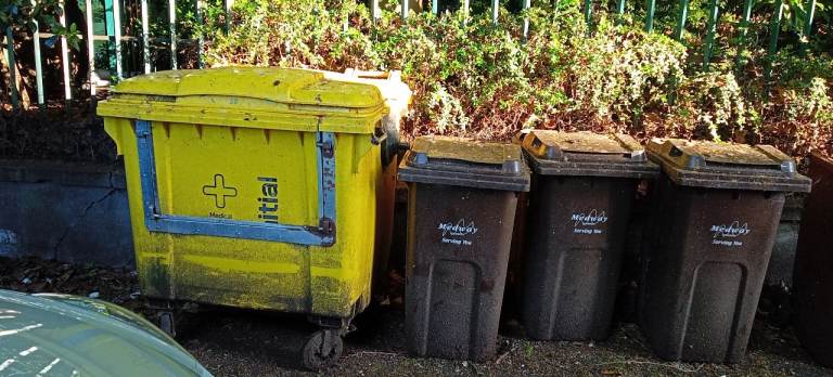 1100L Yellow Clinical Wheelie Bin 