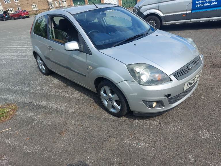 Ford, FIESTA, Hatchback, 20fr06, Manual, 1242 (cc), 3 doors