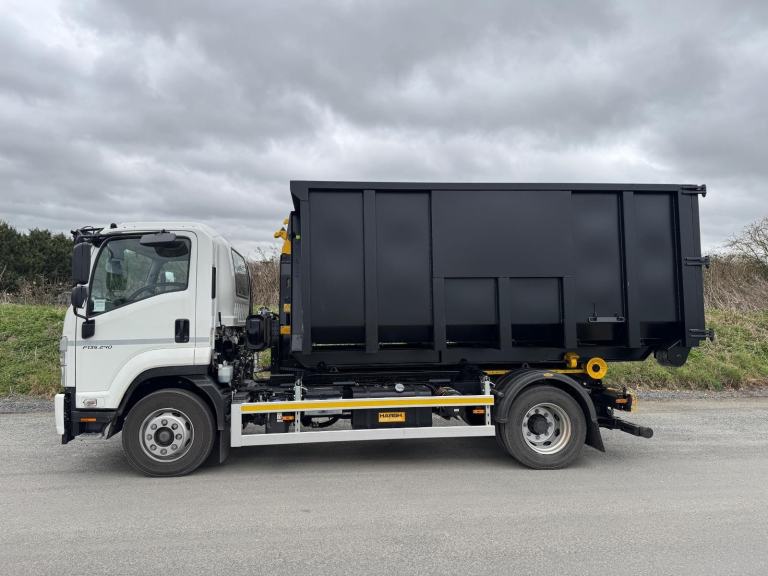 Isuzu Forward F135-240 DIESEL AUTOMATIC 2026