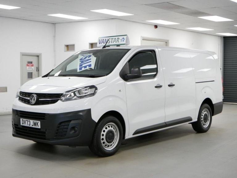 73 VAUXHALL VIVARO 3100 2.0 D 145 BHP L2 LONG PRIME EDITION 6DR ( AIR CON )