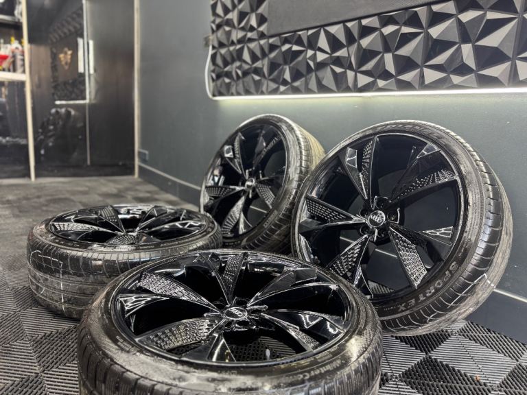 22” inch Audi rs6 rs7 a8 alloys wheels 5x112 q7 rsq8 e tron alroad