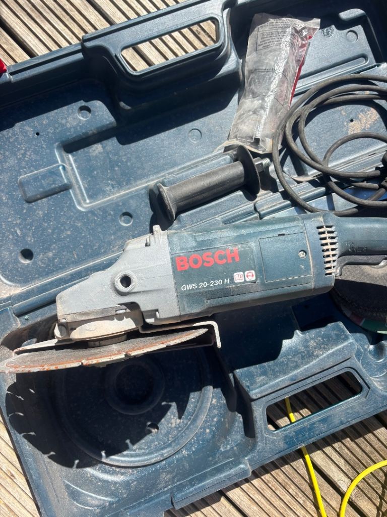 Bosch angle grinder 