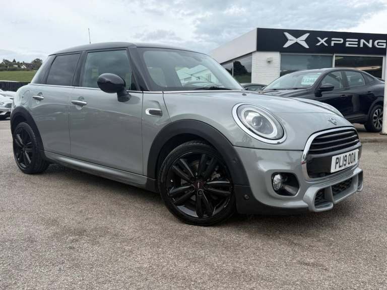2019 MINI Hatch 1.5 Cooper Sport Steptronic Euro 6 (s/s) 5dr HATCHBACK Petrol Automatic
