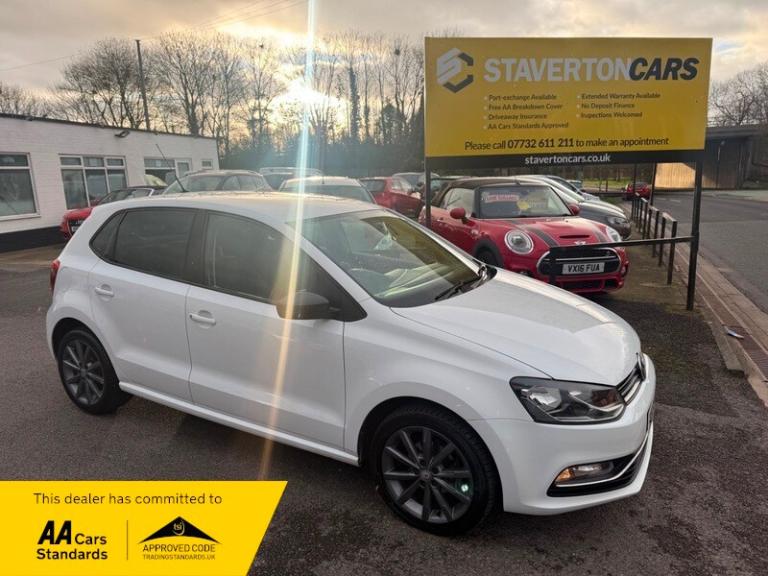 2014 Volkswagen Polo SE DESIGN TDI 5 Door White