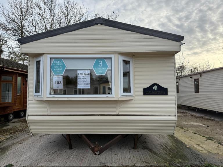 2 Willerby Bed Static Caravan - DG, CH Offsite Sale / Private Land / Self Build