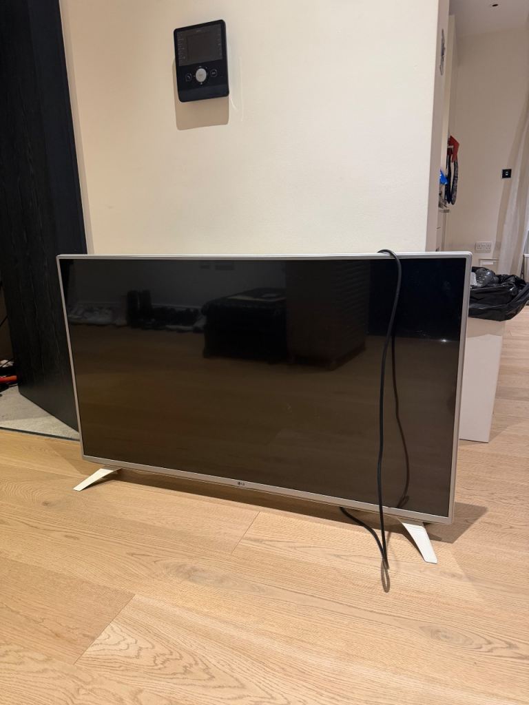 LG Television